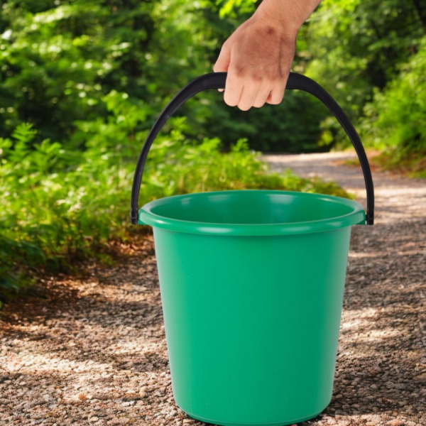 Ведро хозяйственное 10 литров, усиленное с мерной шкалой